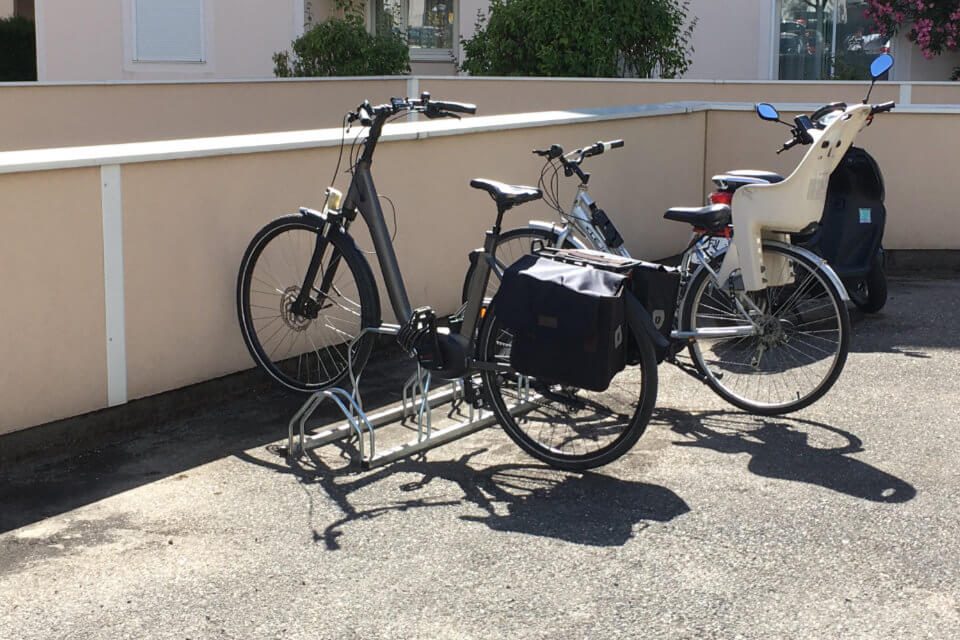 Un rack à vélos a été installé dans la résidence